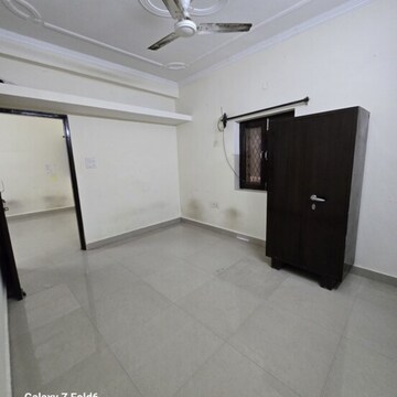 Room in 1 BHK Builder Floor at Khirki Extension – for Rent