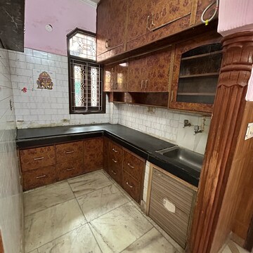 Kitchen in 3 BHK Builder Floor at Kotla Mubarakpur – for Rent