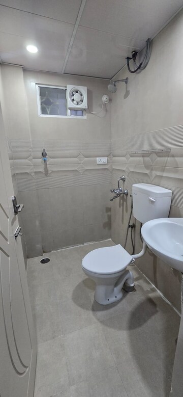 Master Bedroom in 2 BHK Independent House at Rt Nagar – for Rent