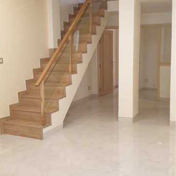 Staircase in 2.5 BHK Builder Floor at Malviya Nagar – for Rent