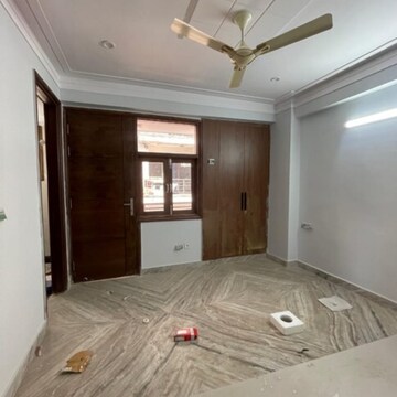 Bedroom in 2 BHK Builder Floor at Malviya Nagar – for Rent