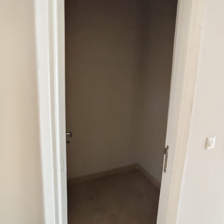 Bathroom, amrapali-silicon-city 3 Bedroom 1545 Sq.Ft. Apartment In Sector 76 Noida 8063743