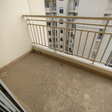Balcony in 3 BHK Apartment at Amrapali Silicon City, Sector 76 – for Sale