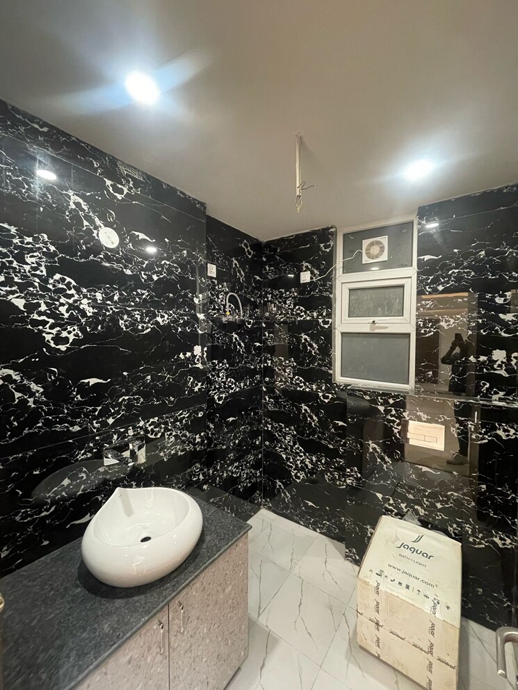  Parking, m3m-heights 2.5 Bedroom 1516 Sq.Ft. Apartment In Sector 65 Gurgaon 8063745