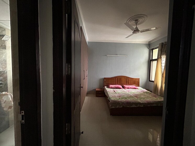 Bedroom, amrapali-silicon-city 2 Bedroom 1075 Sq.Ft. Apartment In Sector 76 Noida 8063747