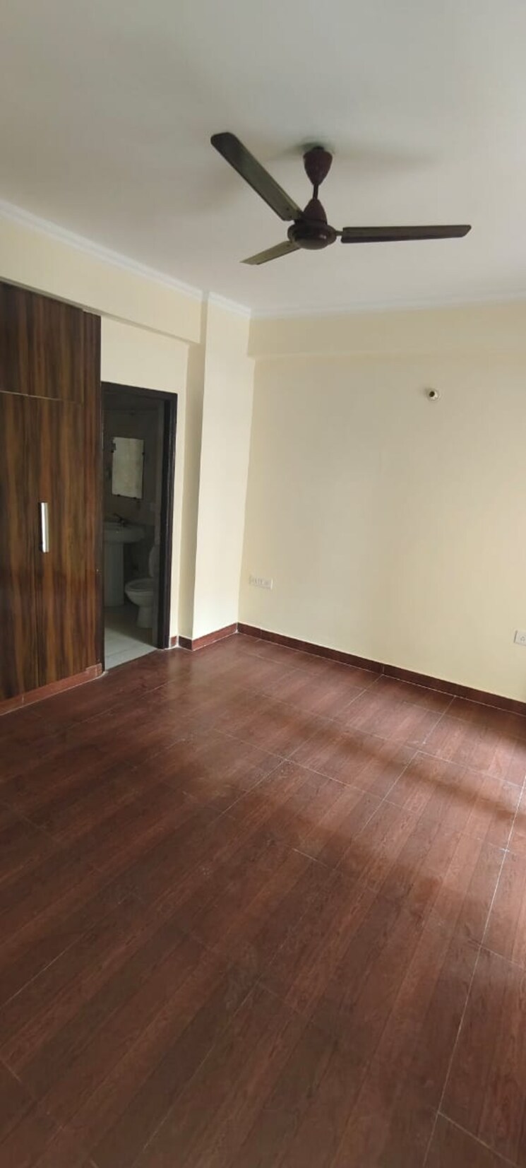 Room, gardenia-gateway 3 Bedroom 1925 Sq.Ft. Apartment In Sector 75 Noida 8063753