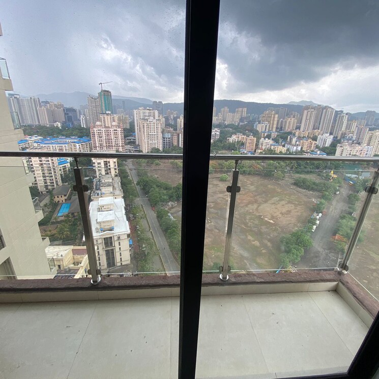 Swimming Pool, risland-the-icon-phase-4 3 Bedroom 940 Sq.Ft. Apartment In Yashaswi Nagar Thane 8063832