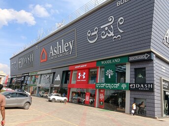 Commercial Showroom 3000 Sq.Ft. For Rent in Neeladri Nagar Bangalore  8063837