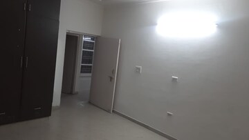Room in 2 BHK Apartment at Peer Mucchalla – for Rent