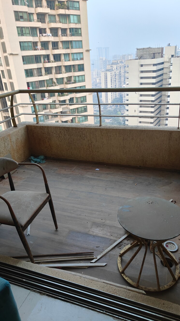 undefined, oberoi-springs 2.5 Bedroom 1300 Sq.Ft. Apartment In Andheri West Mumbai 8064012