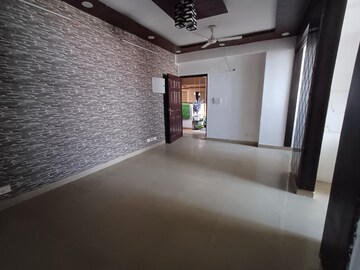 Room in 3 BHK Apartment at ATS Homekraft Pious Hideaways, Sector 150 – for Rent