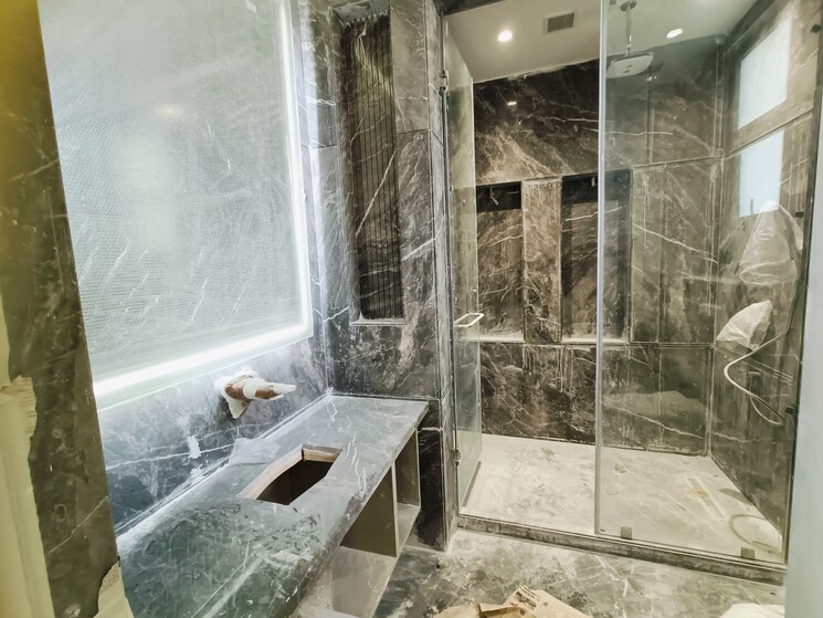 Bathroom, vasant vihar 4 Bedroom 600 Sq.Yd. Builder Floor In Vasant Vihar Delhi 8064044