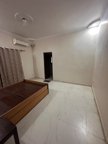 Room in 4 BHK Independent House at Ashiana Nagar – for Rent