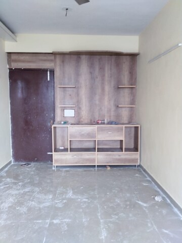 Room in 2 BHK Apartment at Today Ridge Residency, Sector 135 – for Rent