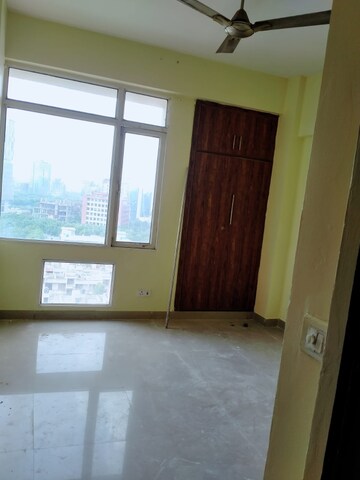 Room in 2 BHK Apartment at Today Ridge Residency, Sector 135 – for Rent