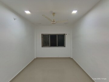 Room in 2 BHK Apartment at Swagat CHS Kopar Khairane, Kopar Khairane – for Rent