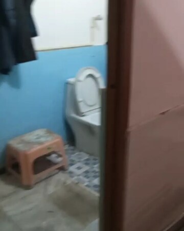 Furnished Amenities in 2 BHK Independent House at Aliganj – for Rent