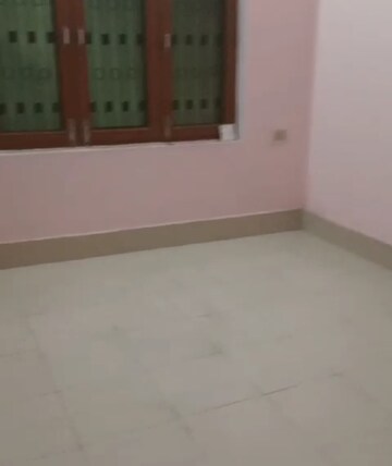 Room in 2 BHK Independent House at Aliganj – for Rent
