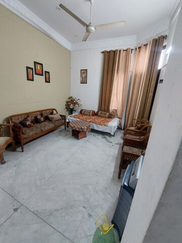 Furnished Amenities in 2 BHK Independent House at Rajguru Nagar – for Rent