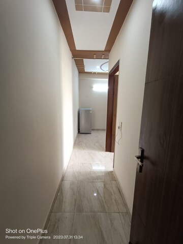 Building Lobby in 1 BHK Builder Floor at Palam Vihar Residents Association, Palam Vihar – for Rent