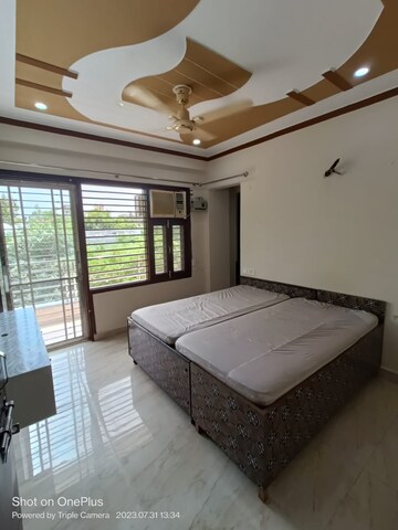 Bedroom in 1 BHK Builder Floor at Palam Vihar Residents Association, Palam Vihar – for Rent