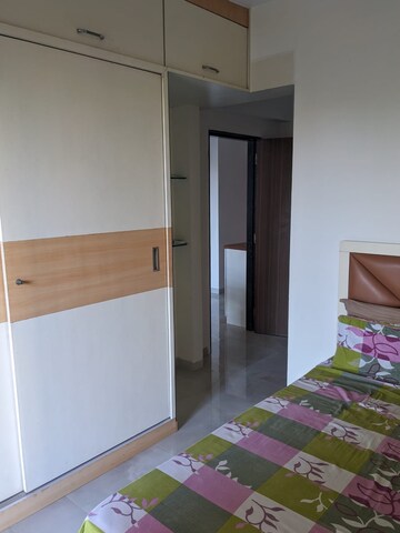 Room in 2 BHK Apartment at Spenta Palazzio, Sakinaka – for Rent