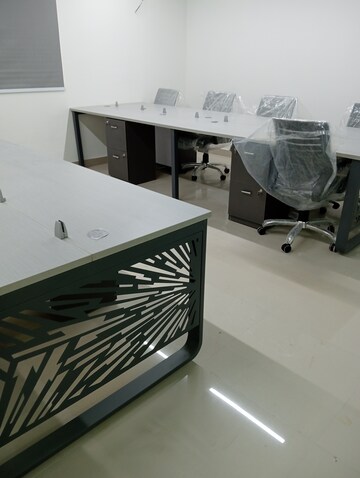 Team Area in  Office Space in IT/SEZ at DLF Mall Of India, Sector 18 – for Rent