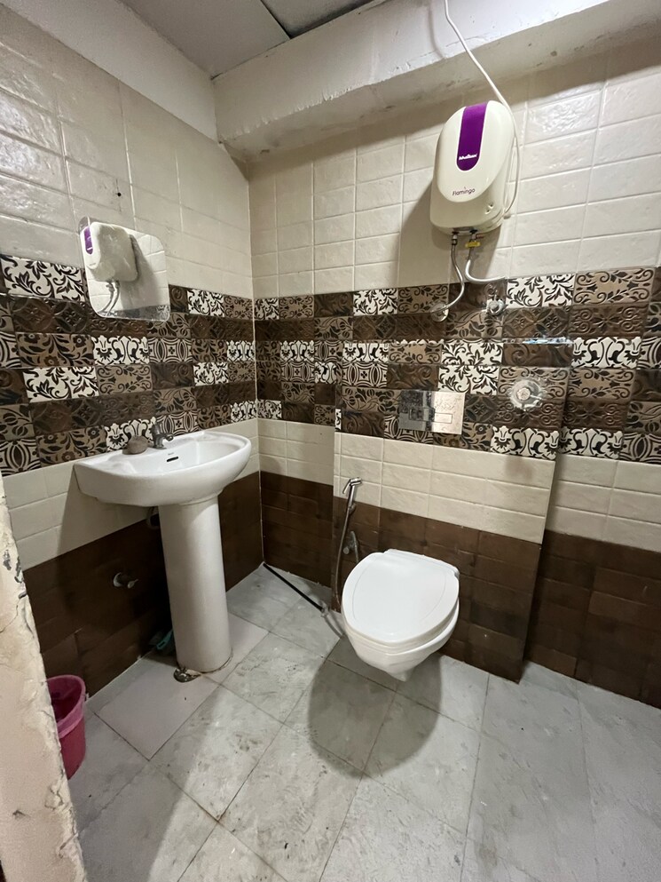 Team Area, chandigarh-citi-center 1 Bedroom 500 Sq.Ft. Apartment In Vip Road Zirakpur 8064389