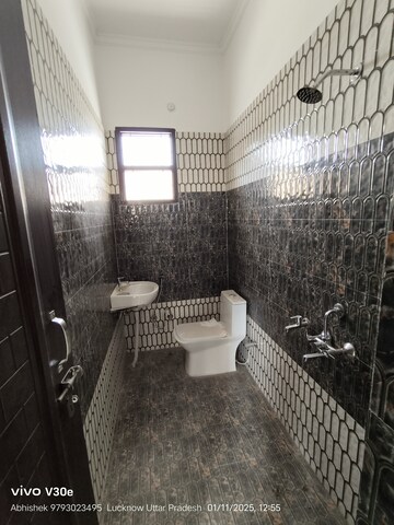 Building Lobby in 3 BHK Independent House at Jankipuram – for Sale