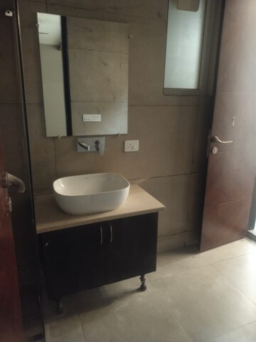 Bathroom in 4 BHK Builder Floor at DLF Green Avenue, Dlf Phase iv – for Rent