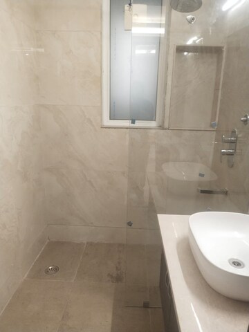Bathroom in 4 BHK Builder Floor at DLF Green Avenue, Dlf Phase iv – for Rent