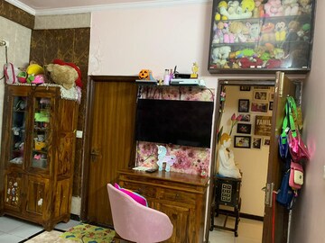 Bedroom in 3 BHK Builder Floor at Ardee City, Sector 52 – for Rent