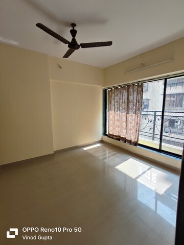 Room in 1 BHK Apartment at Greenfields Apartment, Lower Parel – for Rent
