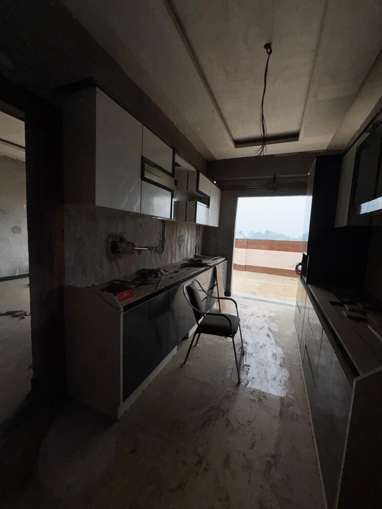 Kitchen, lalbagh 4 Bedroom 2000 Sq.Ft. Builder Floor In Lalbagh Lucknow 8064493