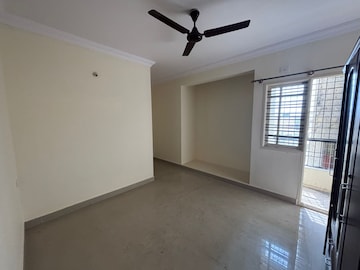 Room in 2 BHK Apartment at Uttarahalli – for Sale