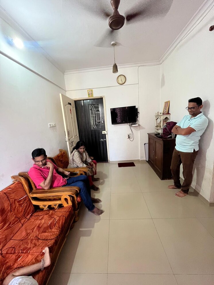 Master Bedroom, 5p-manohar-shreeji-nirvana-phase-i 1 Bedroom 695 Sq.Ft. Apartment In Katrap Thane 8064510