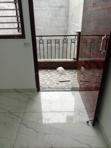 Balcony in 1 BHK Builder Floor at Paryavaran Complex – for Rent