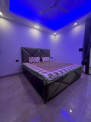 Bedroom in 2 BHK Builder Floor at Ignou Road – for Rent
