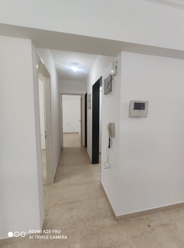 Room in 4 BHK Apartment at Omkar Alta Monte, Malad East – for Sale