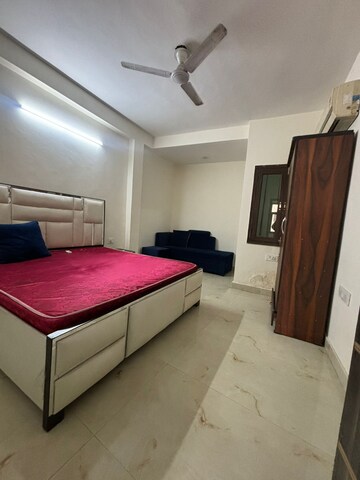 Bedroom in 2 BHK Builder Floor at Ignou Road – for Rent