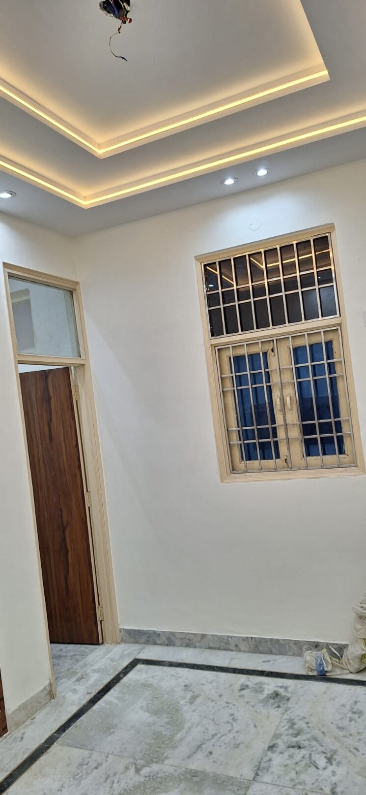 Room, rohini sector 7 2 Bedroom 500 Sq.Ft. Builder Floor In Rohini Sector 7 Delhi 8064535