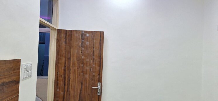 undefined, rohini sector 7 2 Bedroom 500 Sq.Ft. Builder Floor In Rohini Sector 7 Delhi 8064535