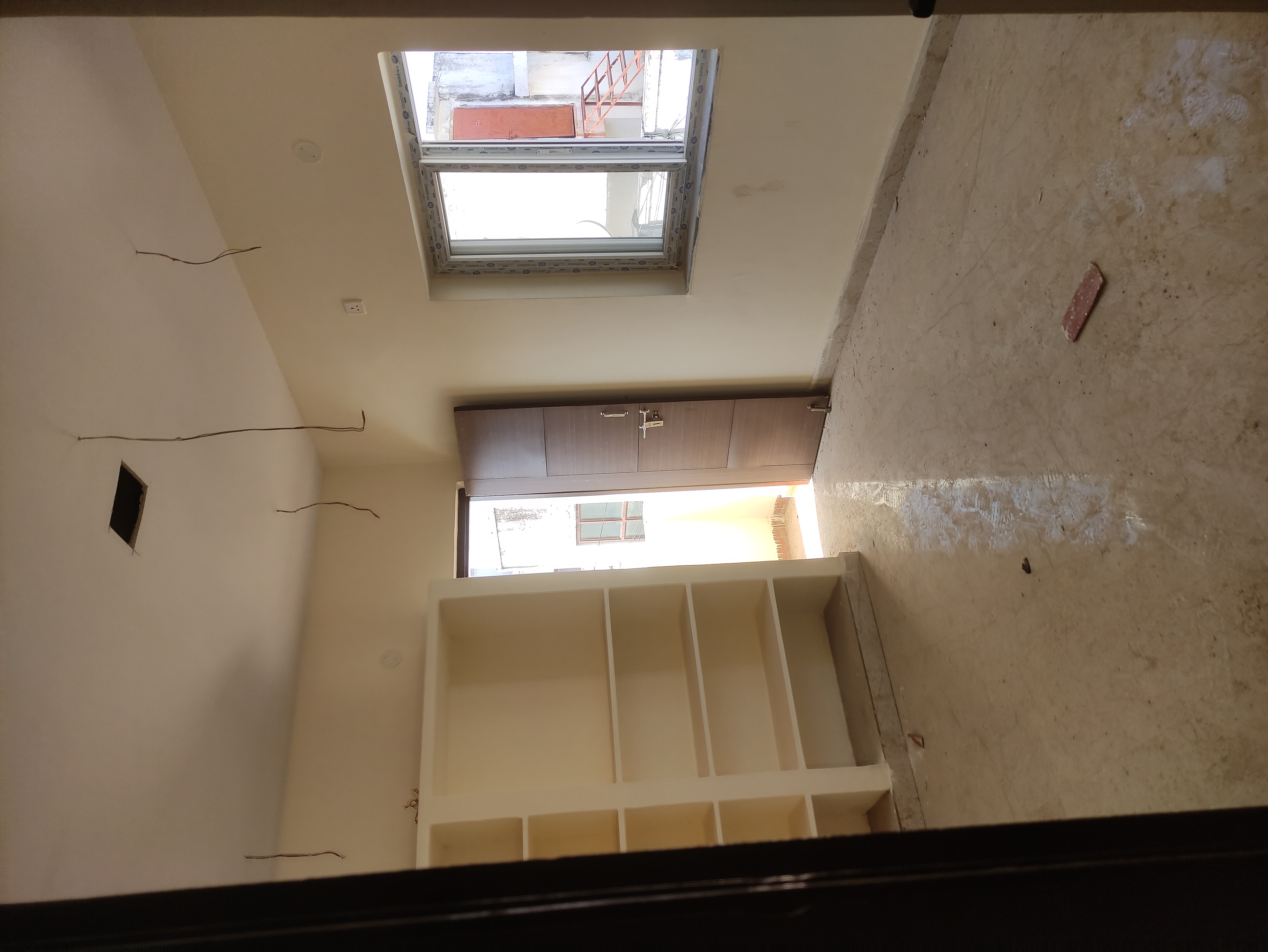 2.5 BHK + Pooja Room Builder Floor For Sale in Alkapoor Apartment