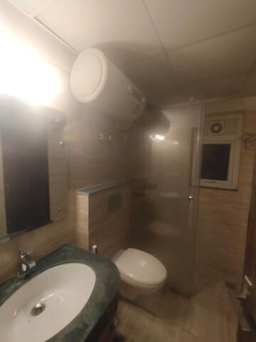 Bathroom in 3 BHK Builder Floor at Omaxe Heights, Sector 86 – for Rent