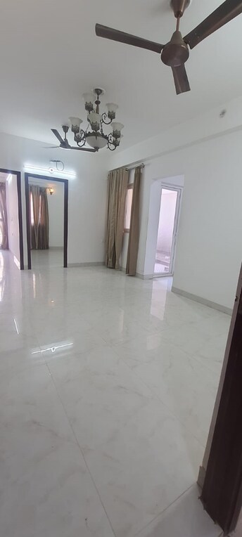 2 BHK Apartment For Rent in VVIP Mangal Raj Nagar Extension Ghaziabad  8064745