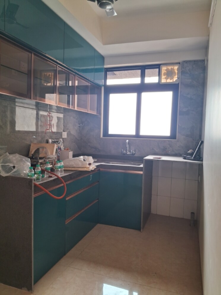 Kitchen, dosti-eastern-bay 2 Bedroom 686 Sq.Ft. Apartment In Wadala Mumbai 8064703