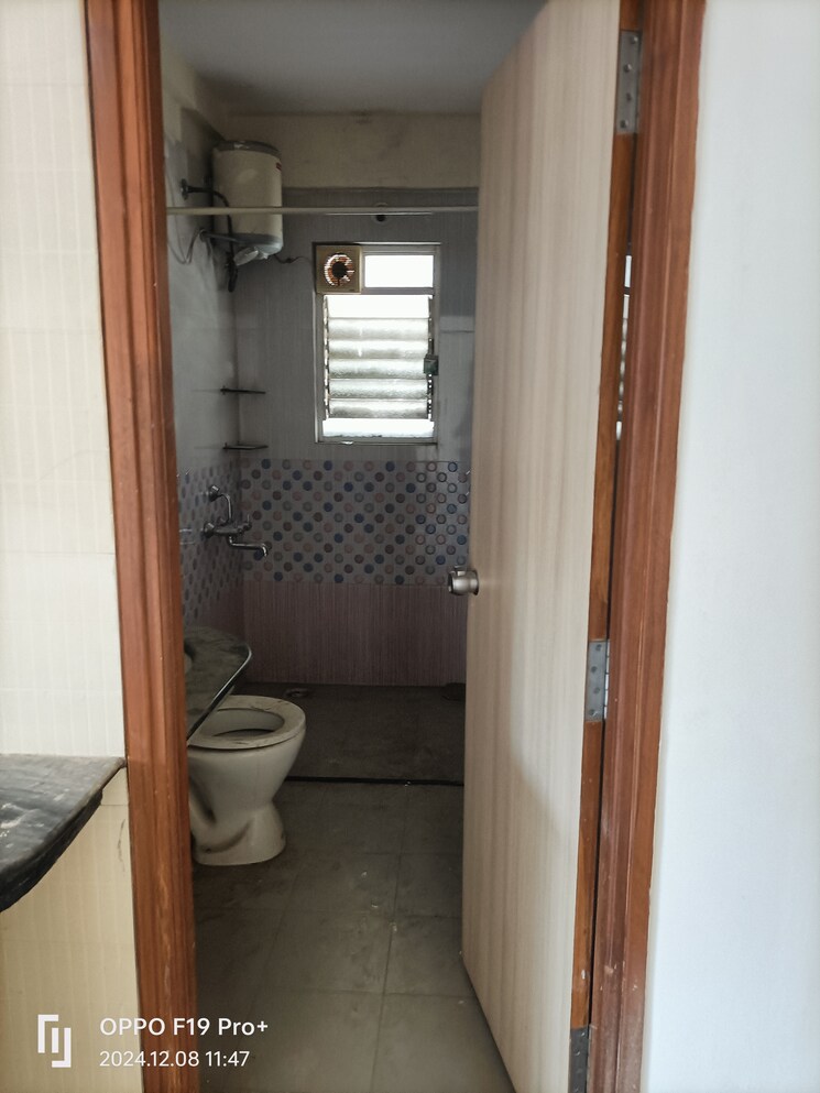 Bathroom, karve nagar 2 Bedroom 1150 Sq.Ft. Apartment In Karve Nagar Pune 8064728