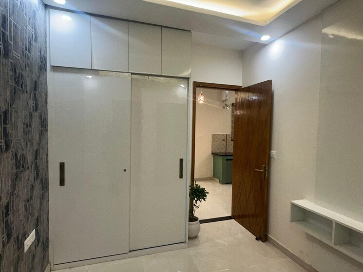 Room, sector 124 2.5 Bedroom 110 Sq.Ft. Villa In Sector 124 Mohali 8064741