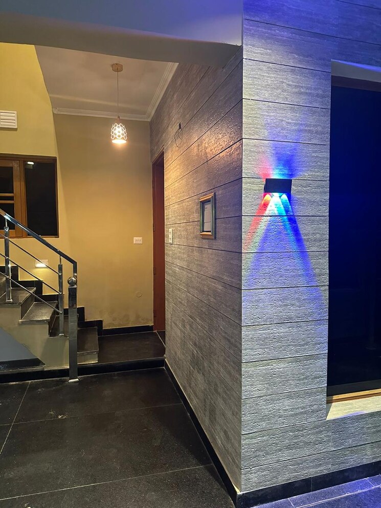 Bathroom, sector 124 2.5 Bedroom 110 Sq.Ft. Villa In Sector 124 Mohali 8064741