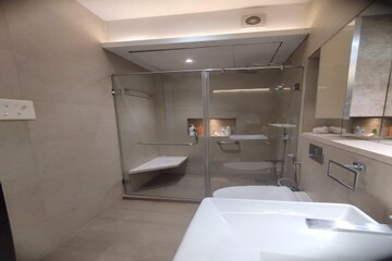 Team Area in 3 BHK Apartment at Lodha Trump Tower, Worli – for Rent
